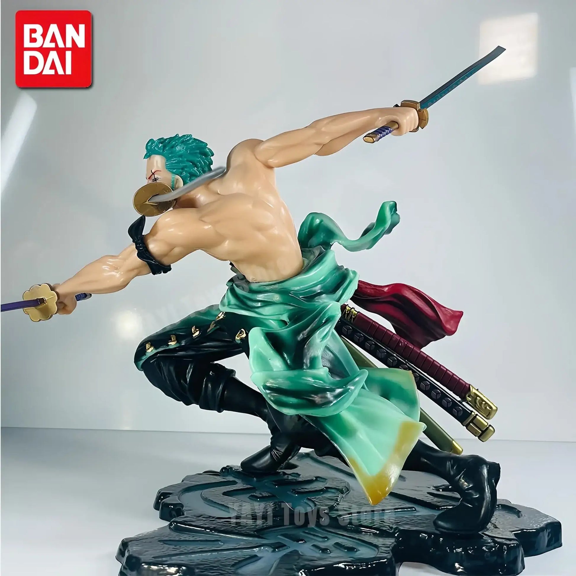 Roronoa Zoro Trois Sabres (10cm) - DayShop